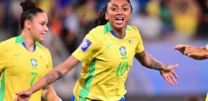 Seleção feminina deslancha no 2° tempo e goleia Coreia do Sul na FifaSeries