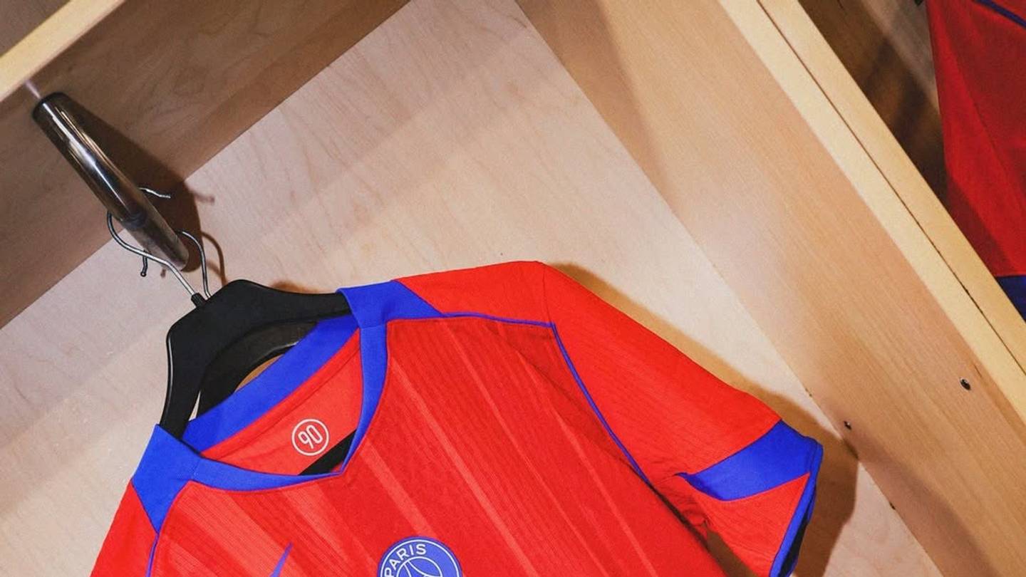 PSG debut stylish retro third kit for 2025/26 season
