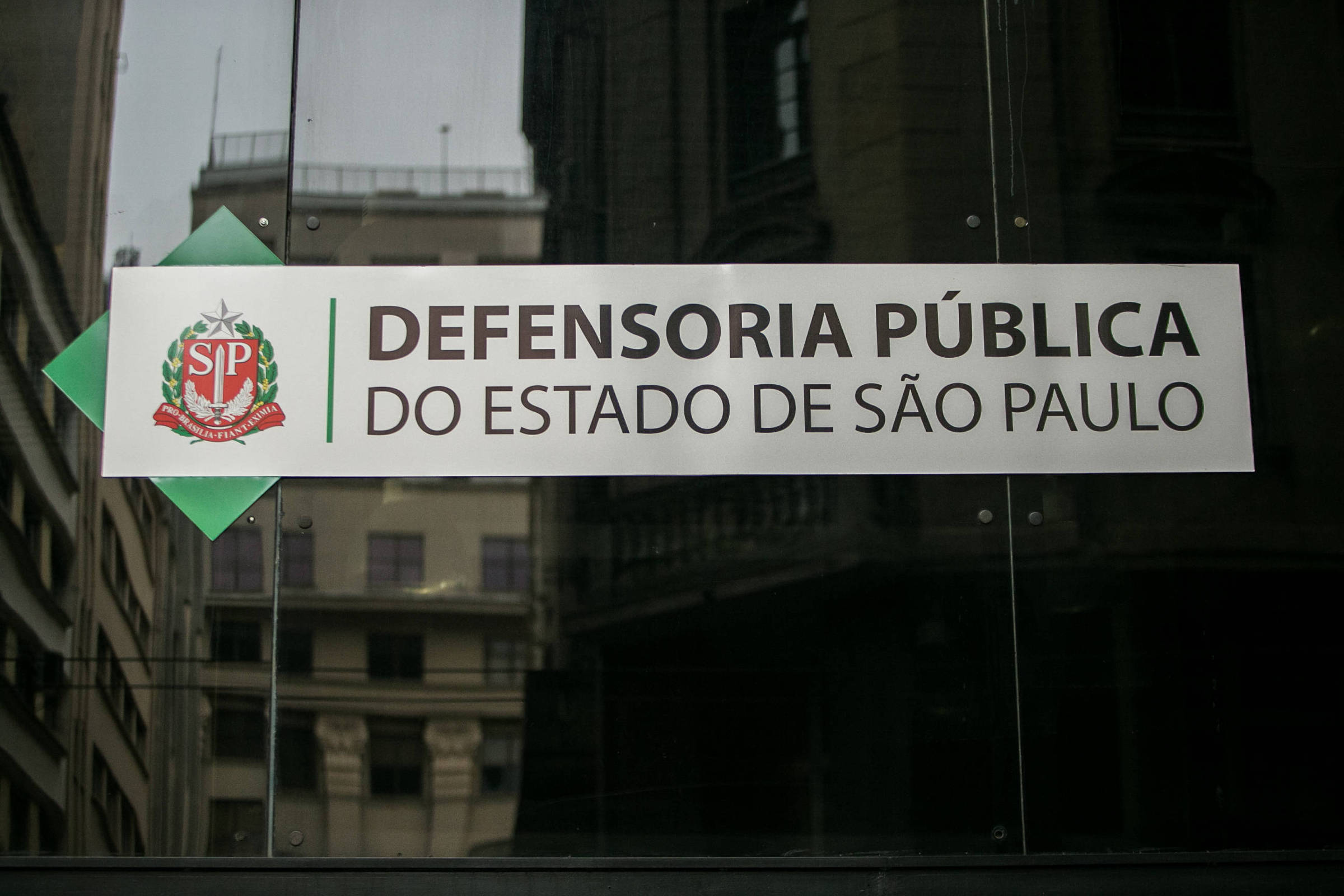 Justiça afasta instrutor acusado de assédio a 8 atletas – 26/07/2026 – Mônica Bergamo