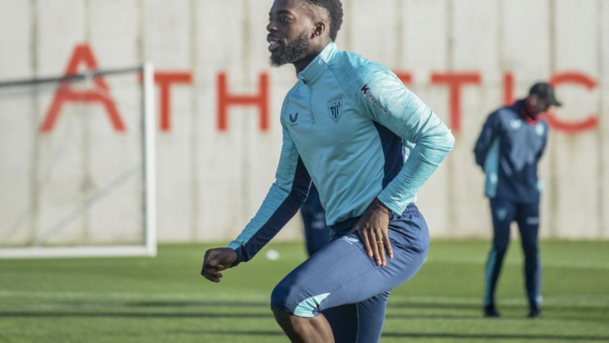 Iñaki Williams ya entrena en Lezama