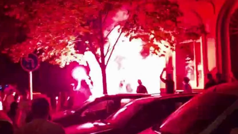 “Puta Francia”, klaxons, fumigènes… scènes de joie en Corse après la défaite de la France contre l’Espagne