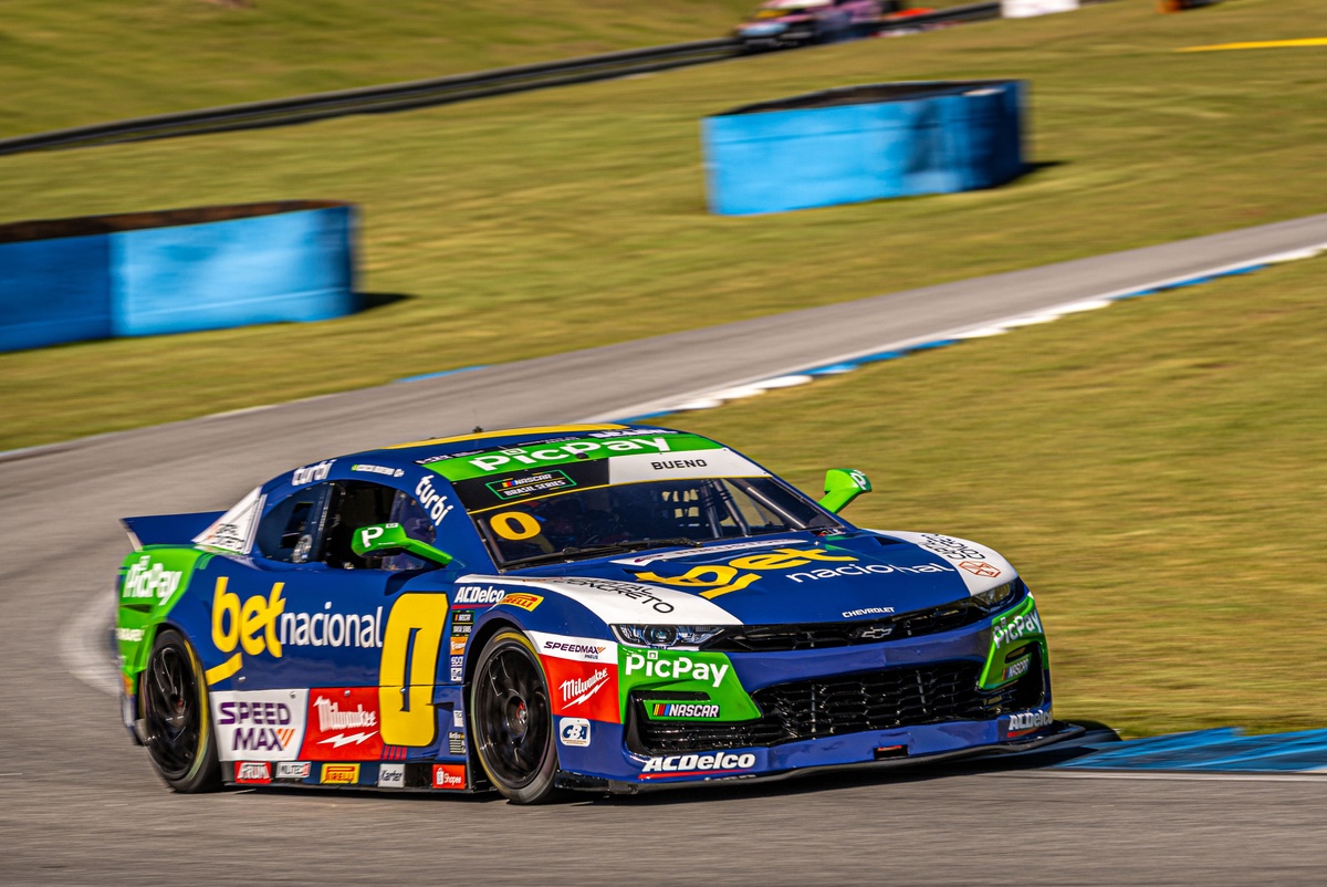 Bueno mira resultados positivos e avanço no campeonato em estreia da NASCAR Brasil em Cuiabá