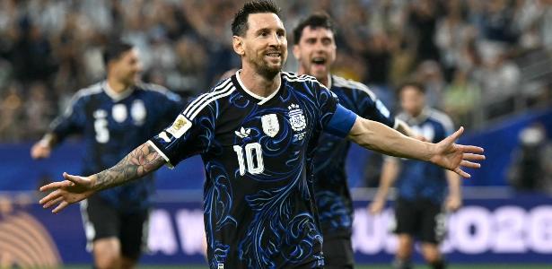 Argentina encara Inglaterra de camisa azul 40 anos após ‘Mano de Dios’