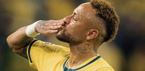 ‘Meu momento na seleção brasileira já foi. Fiz história’, diz Neymar