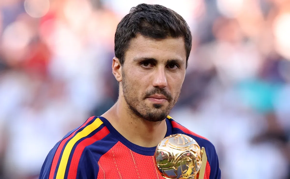 Rodri reportedly set to undergo surgery after winning the 2026 World Cup Golden Ball, but Manchester City’s season not at risk