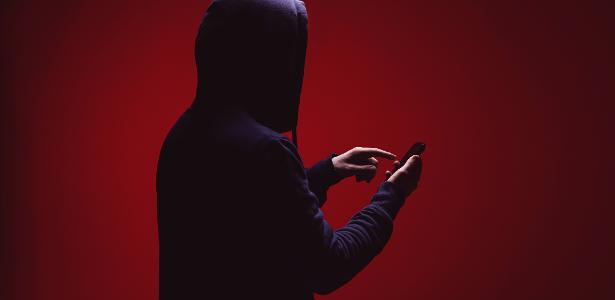 UE permite que plataformas escaneiem conversas para combater abuso sexual