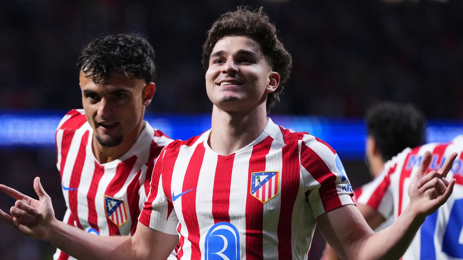 Julian Alvarez: Barcelona refuse to give up on Argentina World Cup star and Arsenal and Paris Saint-Germain target | Football News