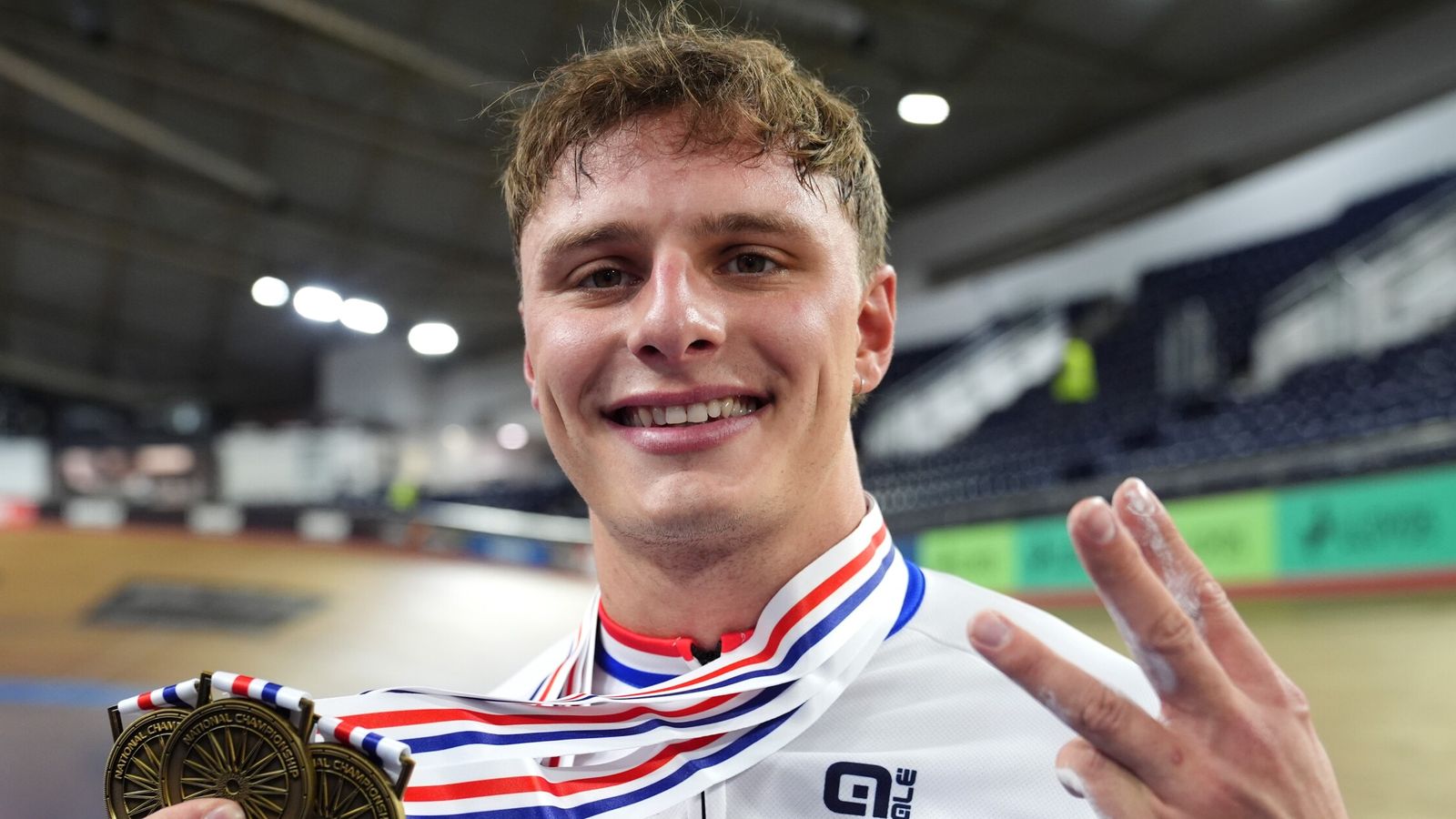 Commonwealth Games: England's Richardson targets triple gold after switch from Australia