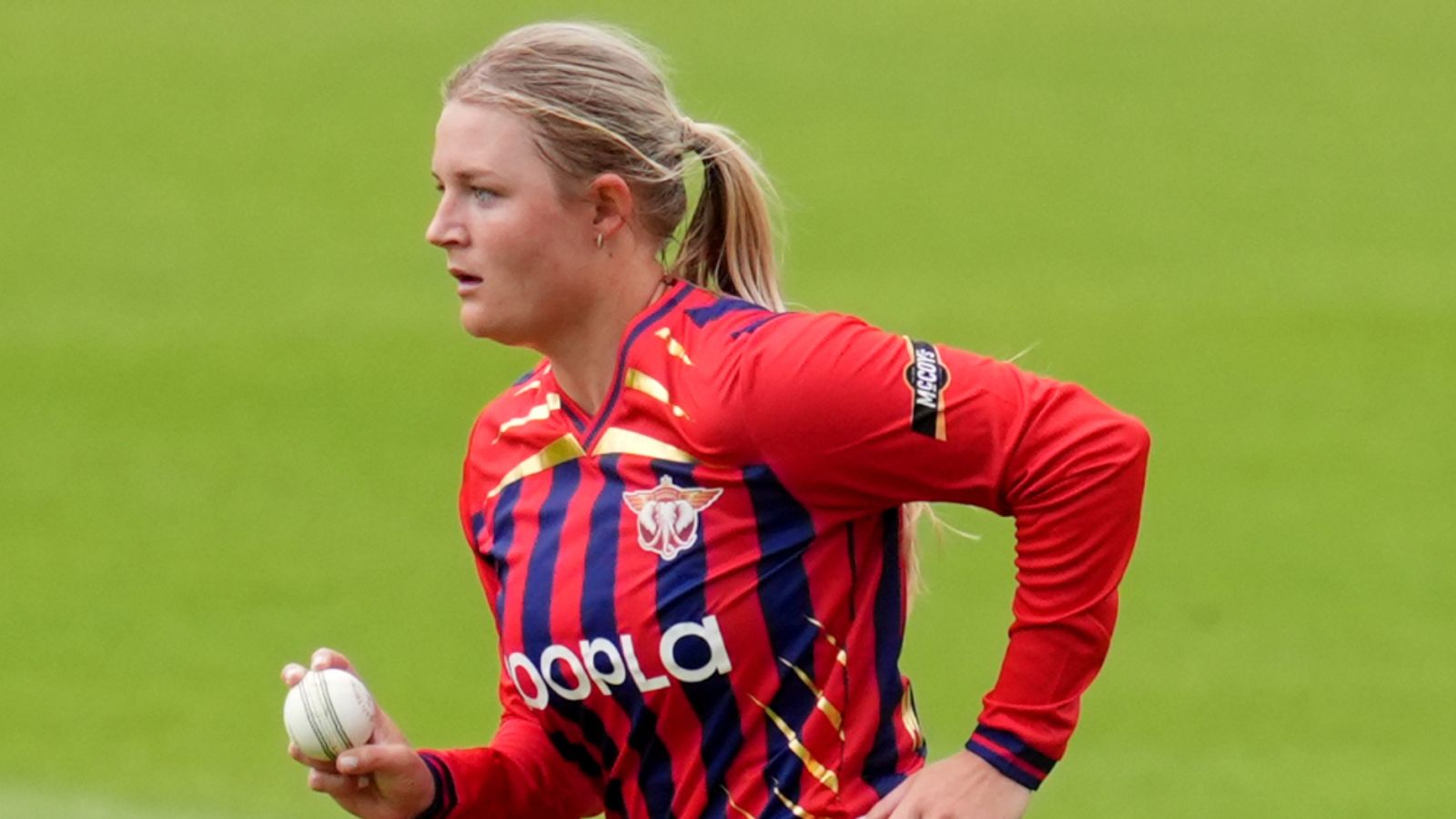 The Hundred: Ryana MacDonald-Gay takes four wickets as Manchester Super Giants claim dominant win over London Spirit | Cricket News