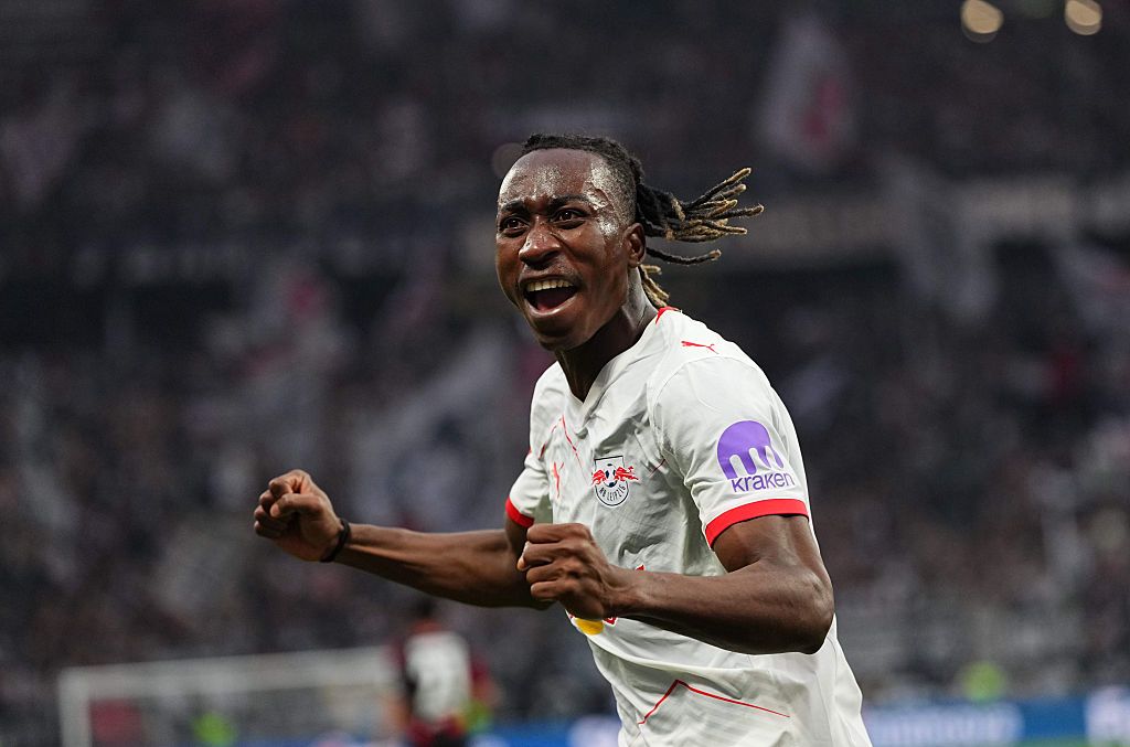 Manchester City could make THREE €100m+ signings this summer
