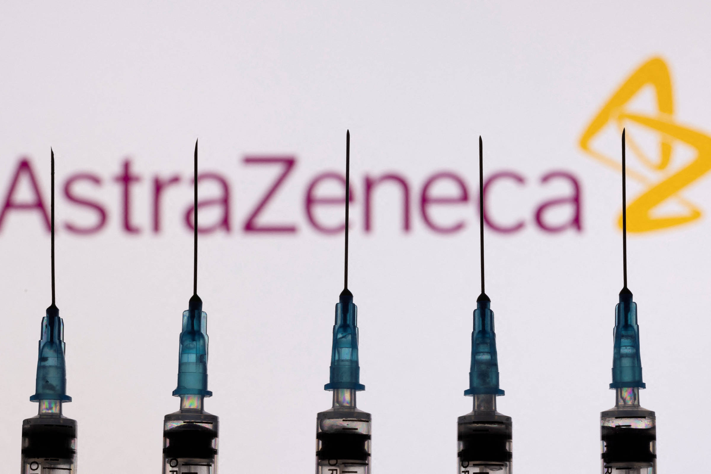AstraZeneca negocia fusão de US$ 400 bi com BMS – 02/08/2026 – Economia