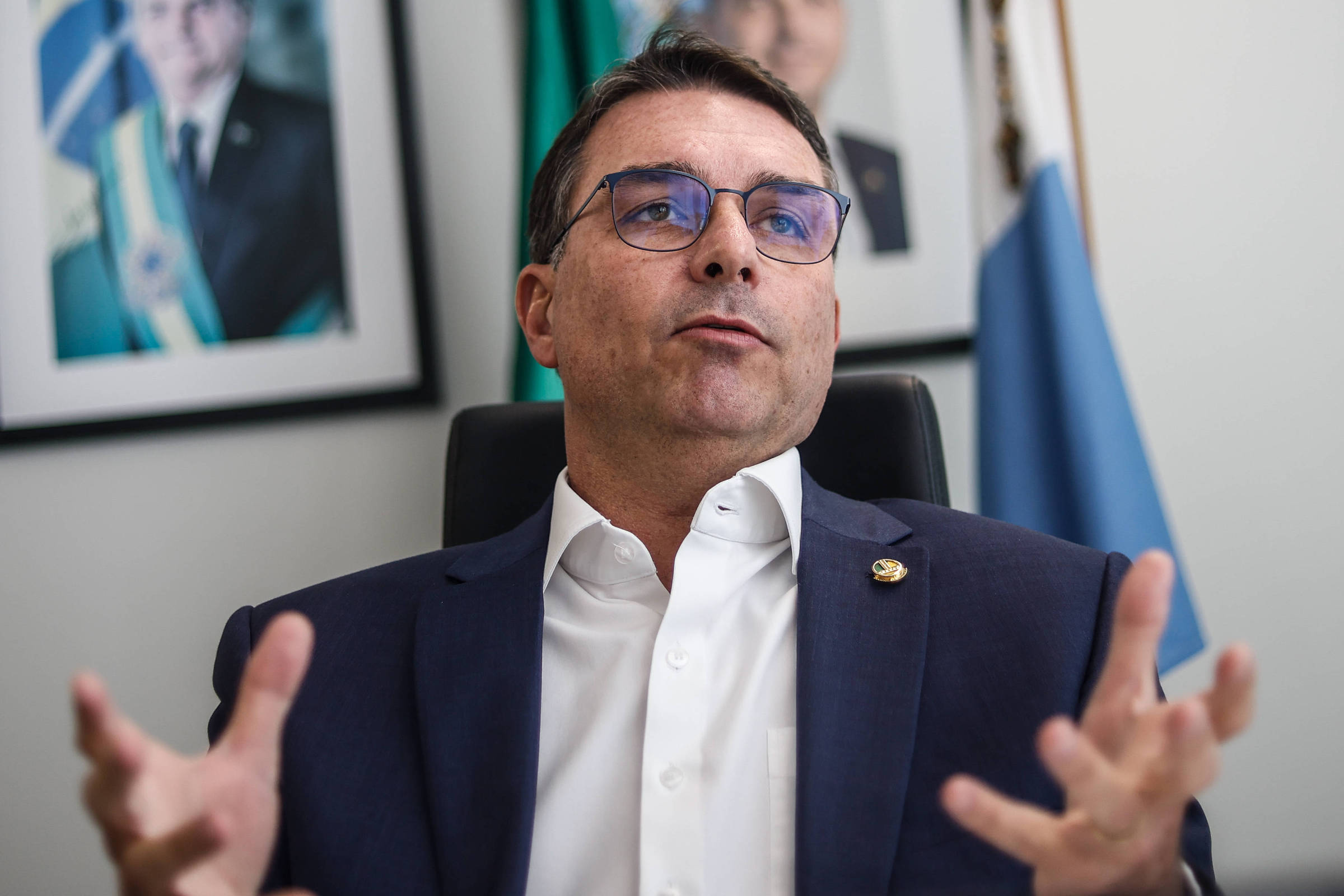 Flávio Bolsonaro concentra emendas em segurança e defesa – 07/08/2026 – Política