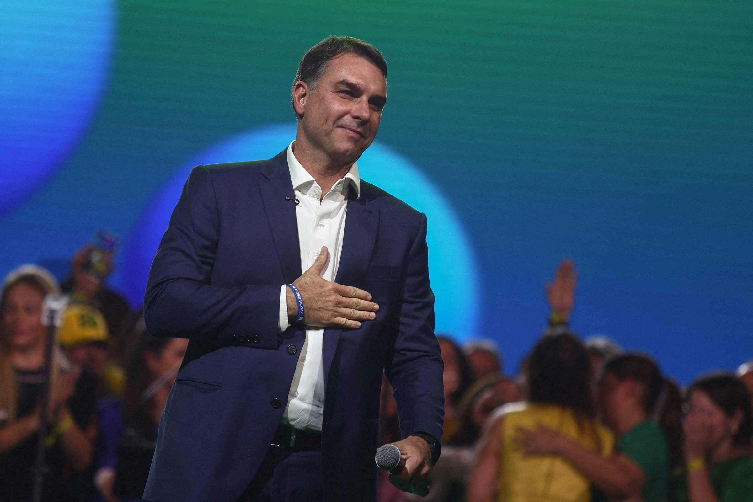 Primárias da direita ainda não ameaçam Flávio Bolsonaro – 03/08/2026 – Encaminhado com Frequência