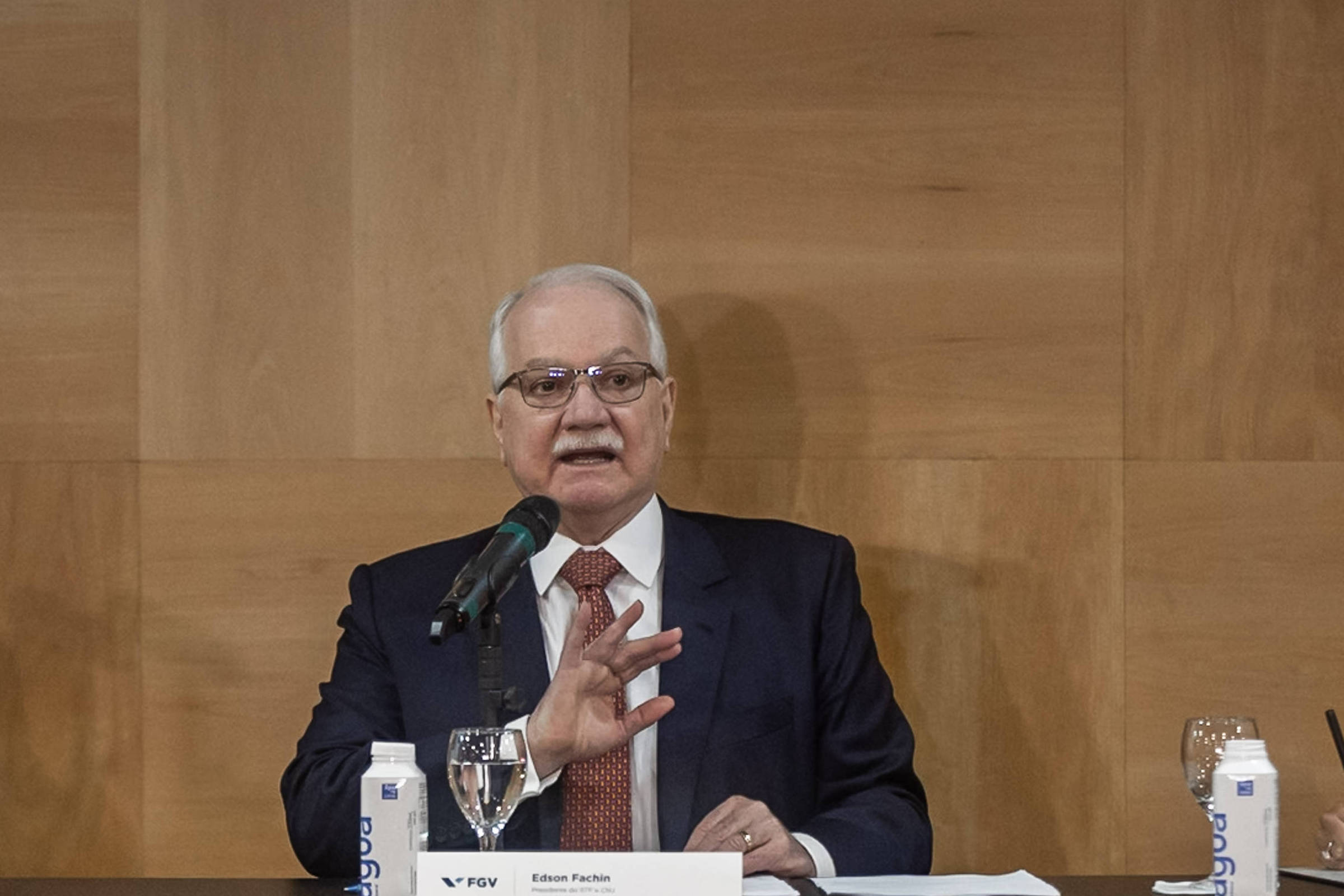 Fachin propõe regras para eventos e vínculos familiares – 03/08/2026 – Política