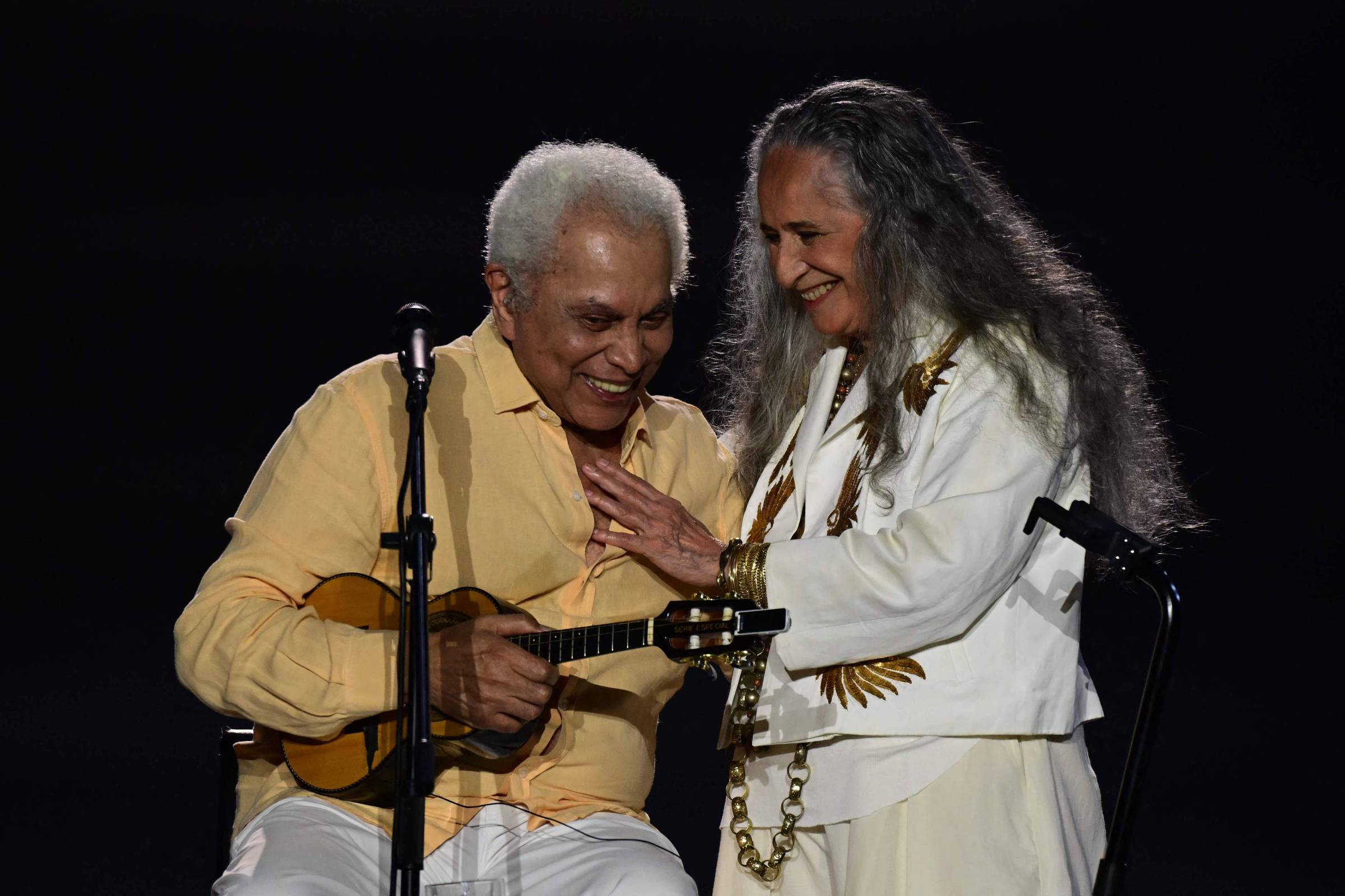 Paulinho da Viola e Bethânia se encontram em raro show – 08/08/2026 – Ilustrada