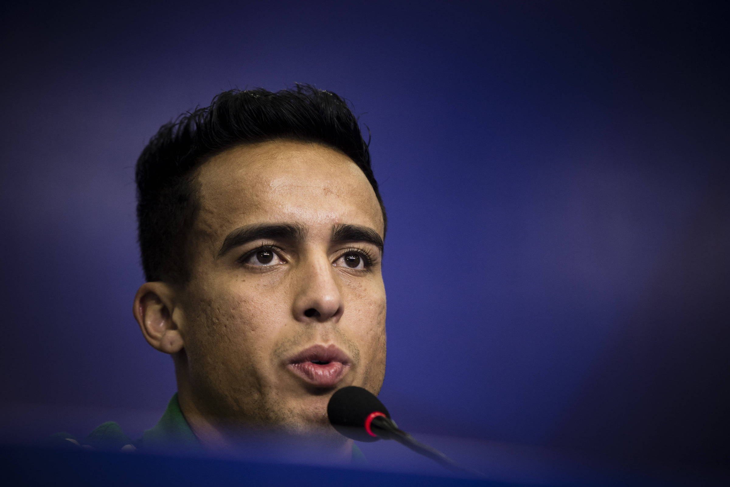 Ex-jogador Jadson é preso por violência doméstica – 08/08/2026 – Esporte
