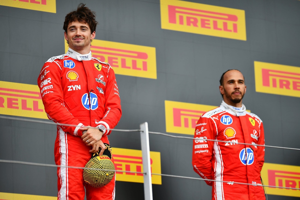 Ferrari urged to back Lewis Hamilton as Guenther Steiner issues team order warning