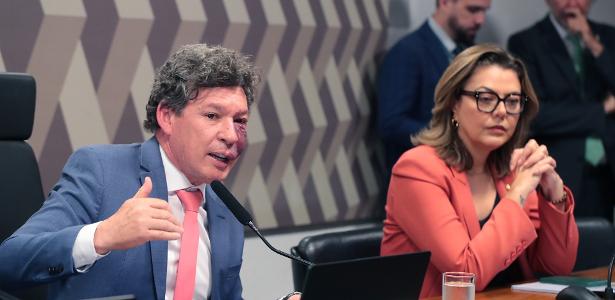 Comissão adia para amanhã análise sobre MP da taxa das blusinhas