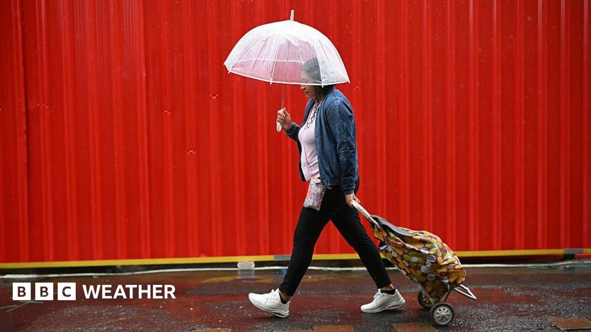 UK weather: thunderstorms and rain forecast for bank holiday weekend