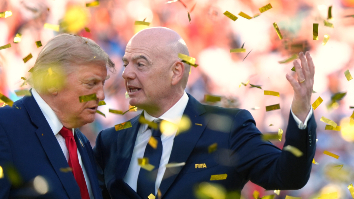 Infantino da marcha atrás y suspende la privatización del Mundial