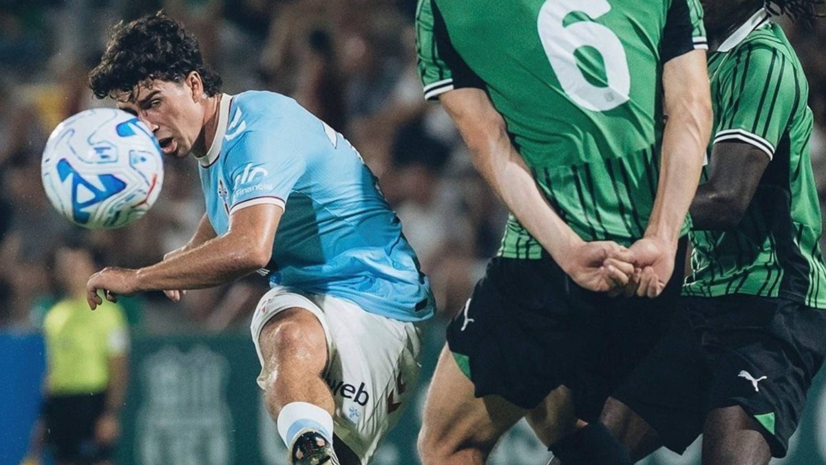 Hugo González se queda en el primer equipo del Celta