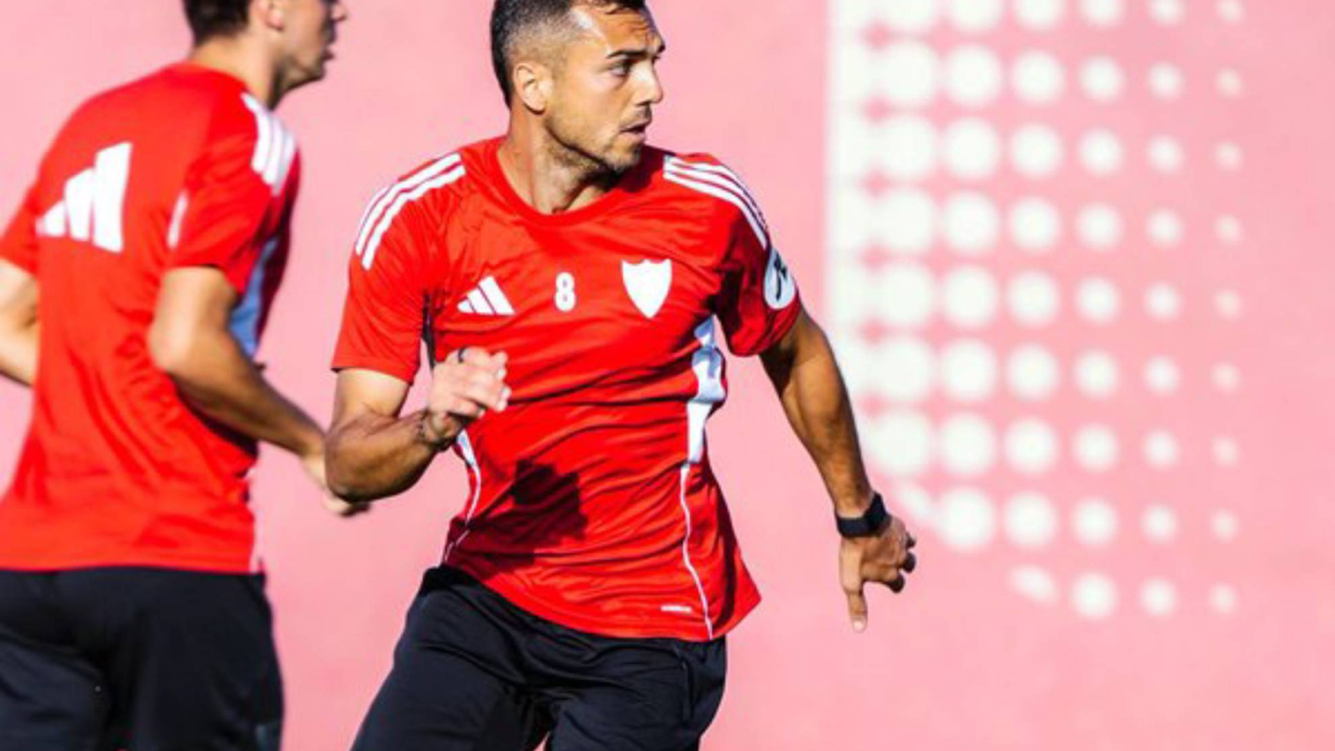 Joan Jordán, en Lisboa para cerrar su fichaje por el Estrela Amadora