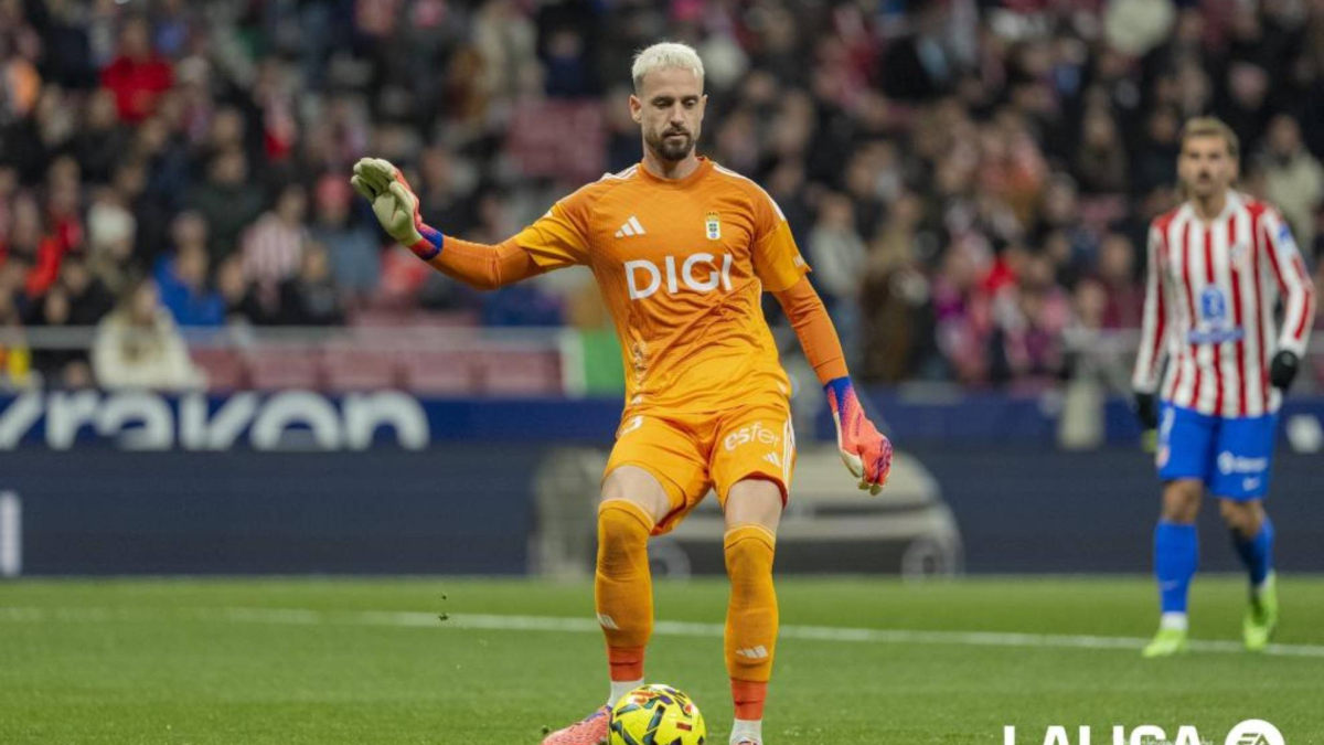 Aarón echa el cerrojo