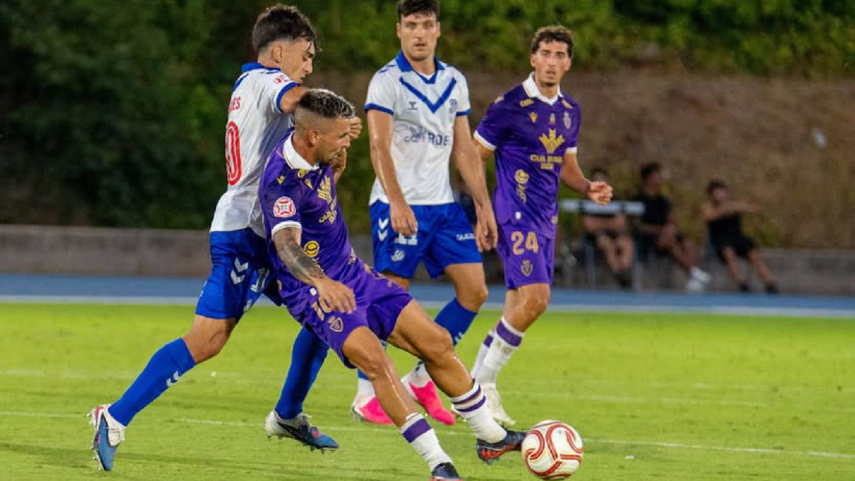 El Jaén tiene un debut soñado en la categoría
