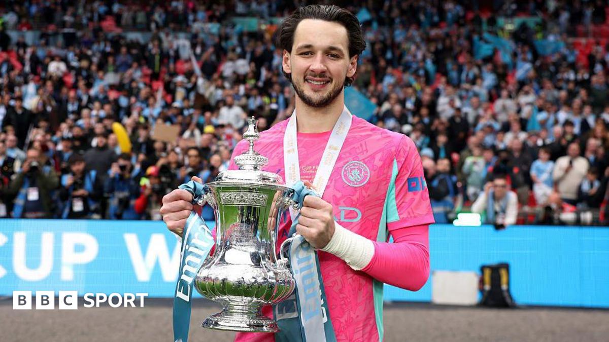 Leeds United transfer news: James Trafford joins from Manchester City in deal worth up to £45m