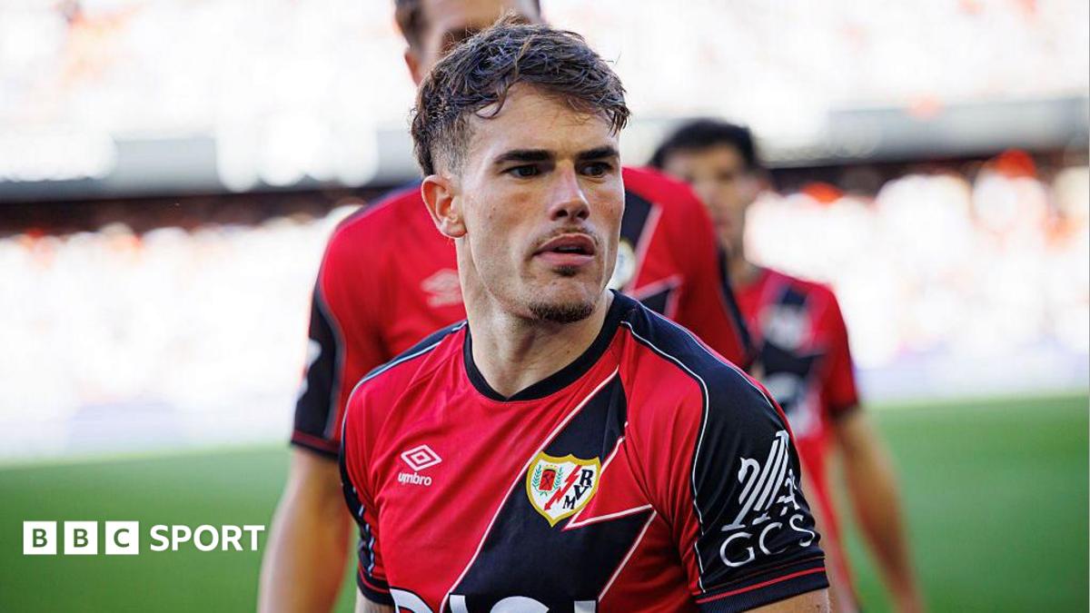 Chelsea transfer news: Blues nearing deal for Rayo Vallecano defender Pep Chavarria