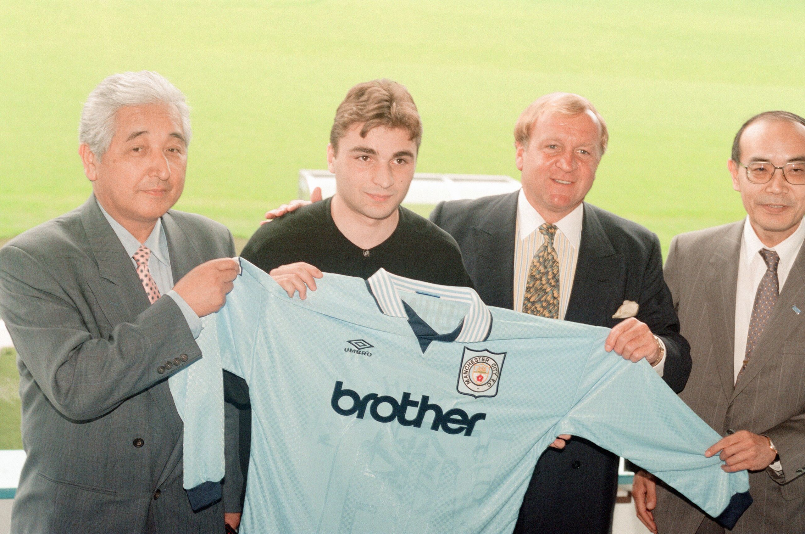 “There was interest from Italy, but Francis Lee was very determined. He flew to see me and convinced me that Manchester City was a place where I could be the main man” Georgi Kinkladze on turning down the opportunity to sign for AC Milan