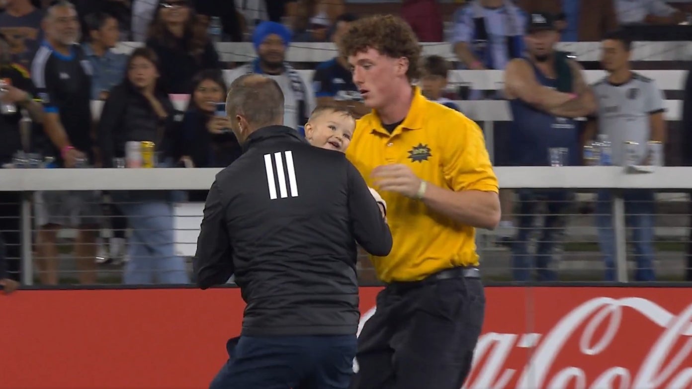 “Il y a un bébé sur le terrain”, un match de MLS interrompu par un (très) jeune envahisseur
