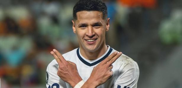 Sensação da Liberta perde astro, mas pega Flu com seu ‘Haaland’ voando