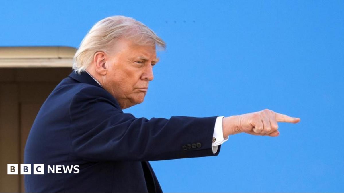 Trump’s secret plane swap highlights personal stakes of Iran war