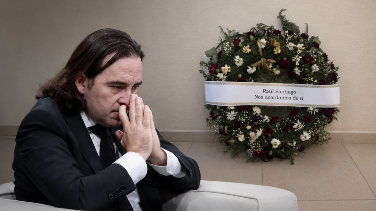 mi madre recibió una corona funeraria