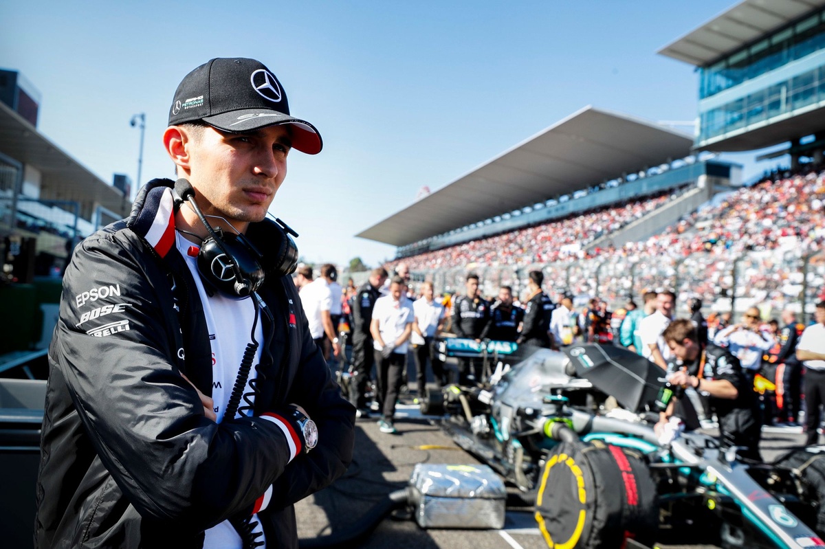 “I went back to the car and cried” – Esteban Ocon opens up about his unexpected year on F1 sidelines