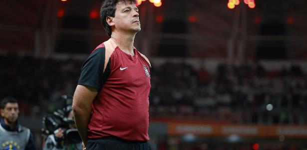 Diniz explica entrada de Lingard e confia em virada do Corinthians na volta