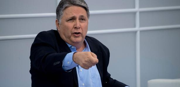 Juiz determina que Garotinho cumpra sentença que o deixa inelegível