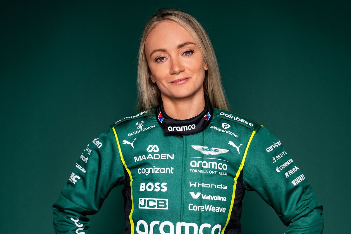 Jessica Hawkins predicts female F1 driver within “few years”
