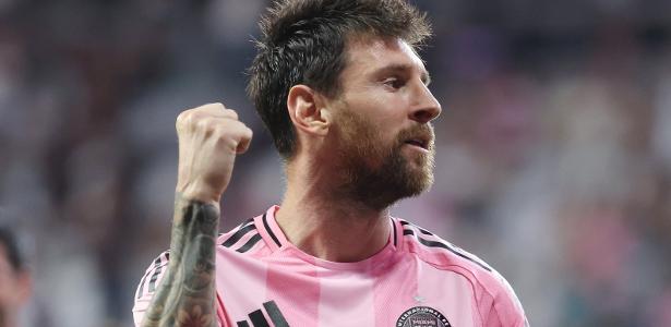 Inter Miami faz 7 a 1 com show de Messi e gol de Casemiro