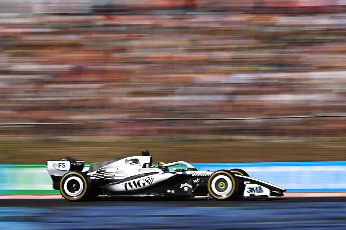 Sergio Perez explains what is holding Cadillac back in F1 2026