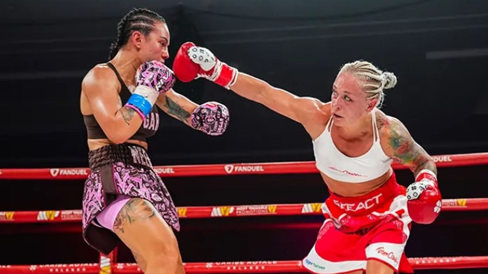 Dina Thorslund ends Cherneka Johnson’s undisputed run to become world champion again after return following miscarriage | Boxing News