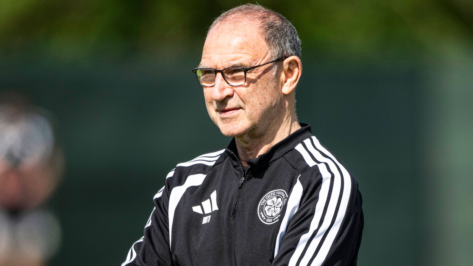 Martin O’Neill: Celtic manager in hospital after ‘small procedure’ as club expect return home in coming days | Football News