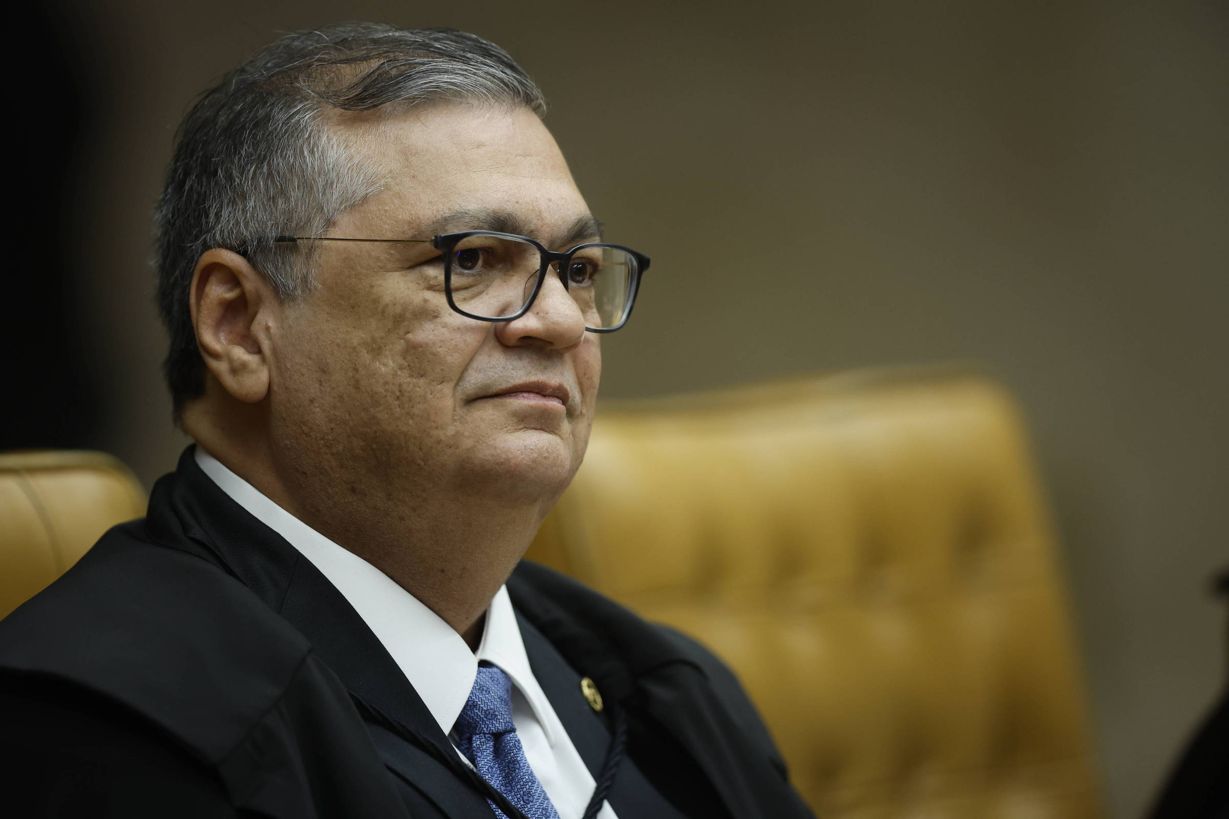 Dino questiona promessa de fim de inquérito das fake news – 06/09/2026 – Política