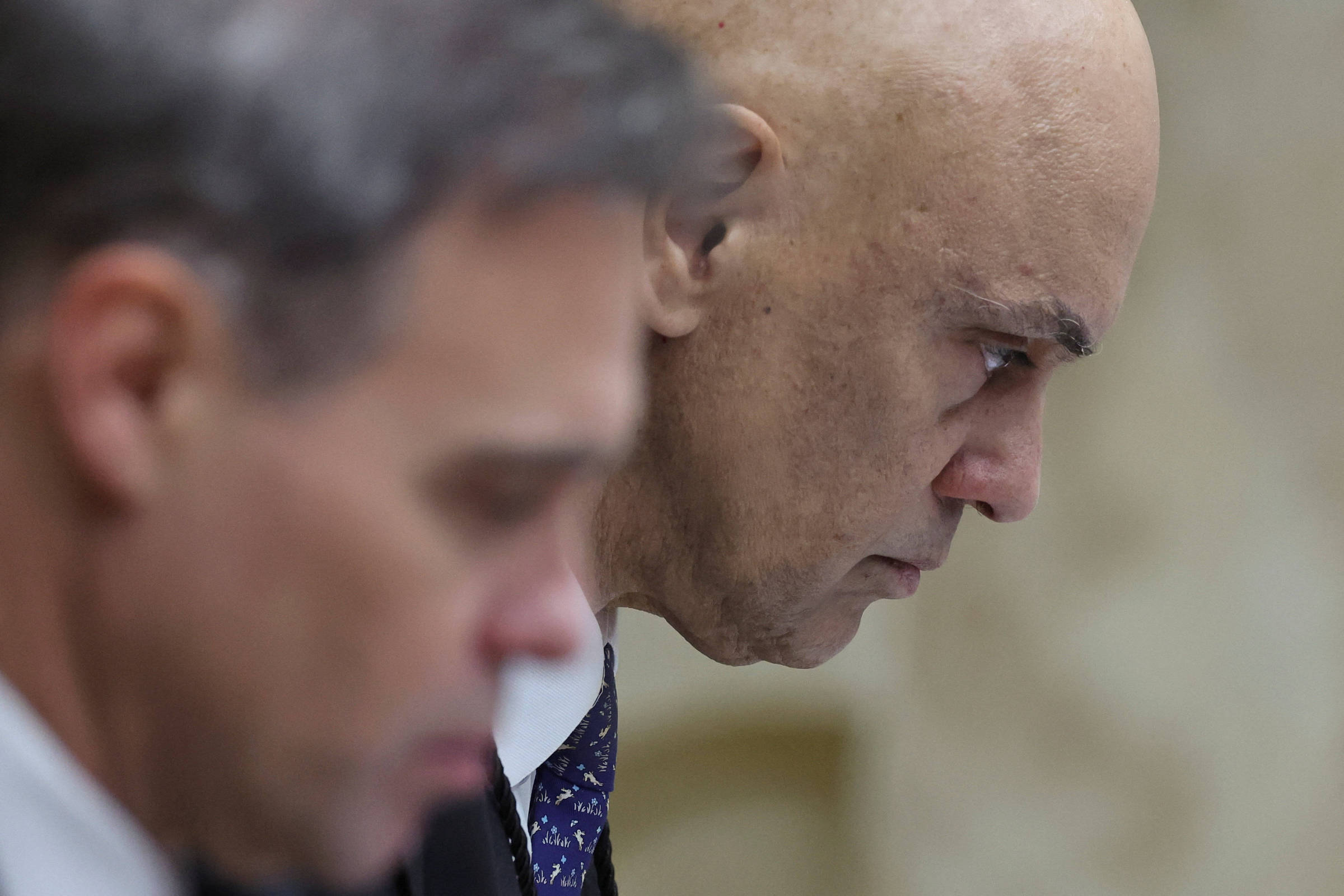 Moraes usa documento sem valor probatório contra Mendonça – 04/09/2026 – Política