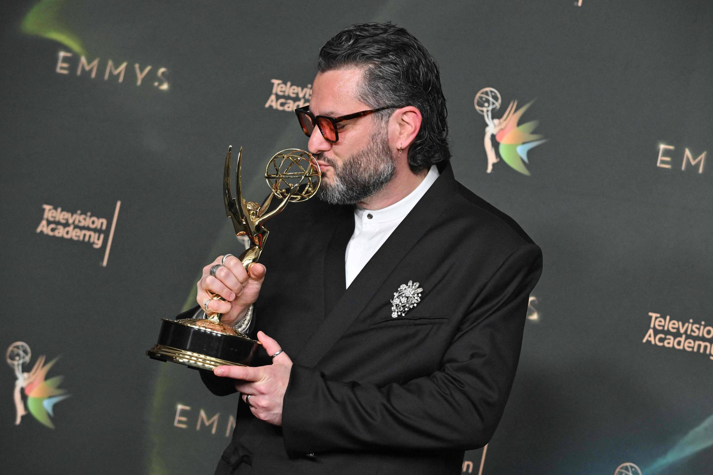 Brasileiro ganha Emmy por show de Bad Bunny no Super Bowl – 06/09/2026 – Ilustrada
