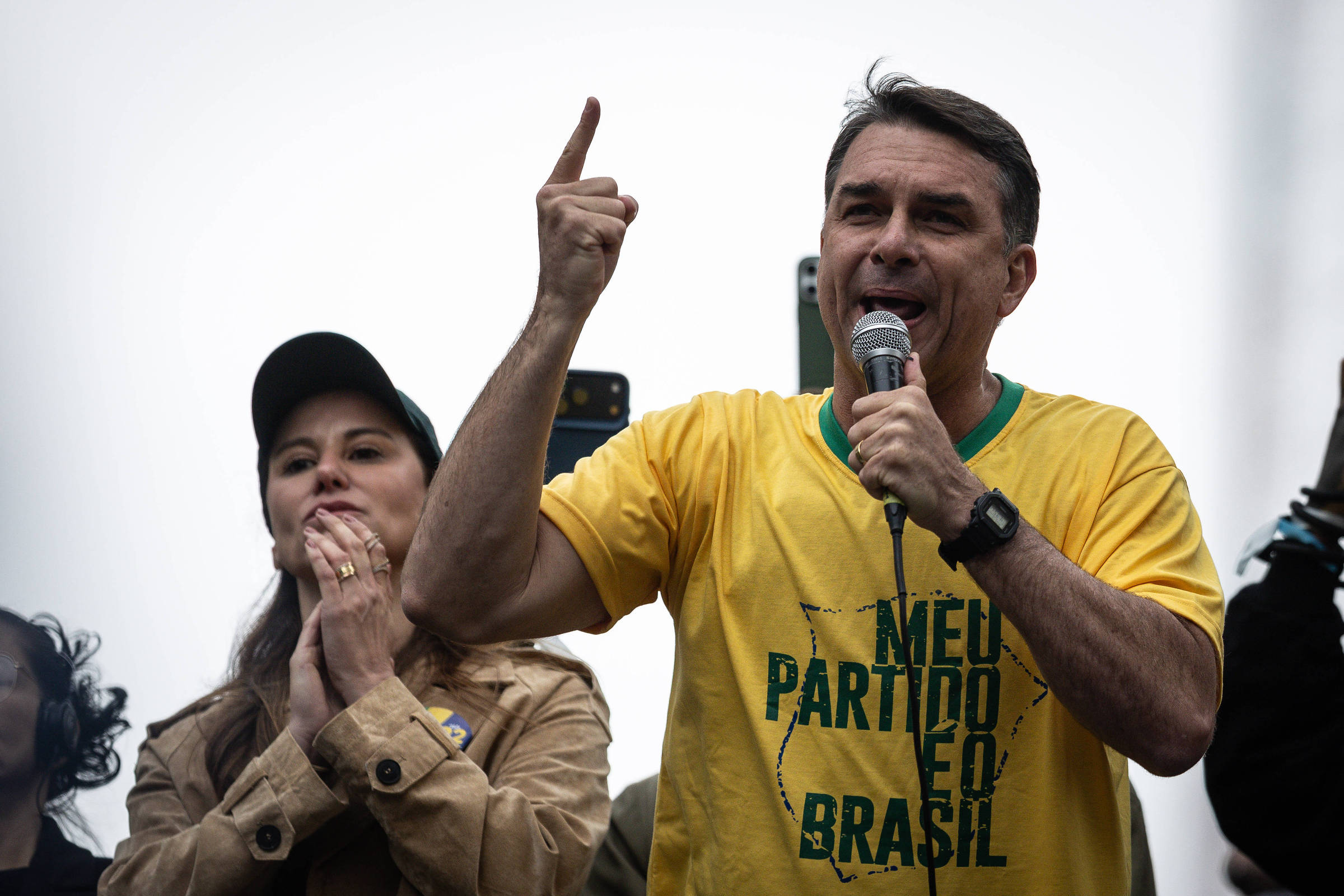 Flávio Bolsonaro associa Lula a crise no STF – 08/09/2026 – Política