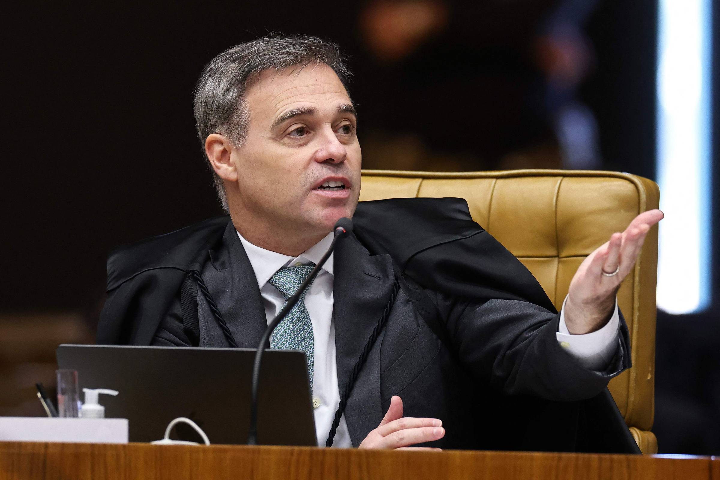 Prefeitura de SP diz que Dino faz ‘cortina de fumaça’ – 15/09/2026 – Painel