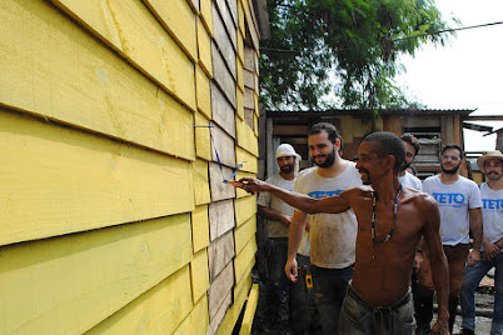 Organização Teto constrói casas para população vulnerável – 25/09/2026 – Andanças na metrópole