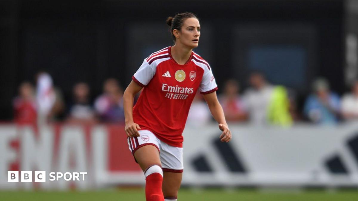 Emily Fox makes ‘easy decision’ to sign new contract at Arsenal